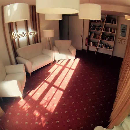 Hotel Seehotel Am Hallstaettersee Modern