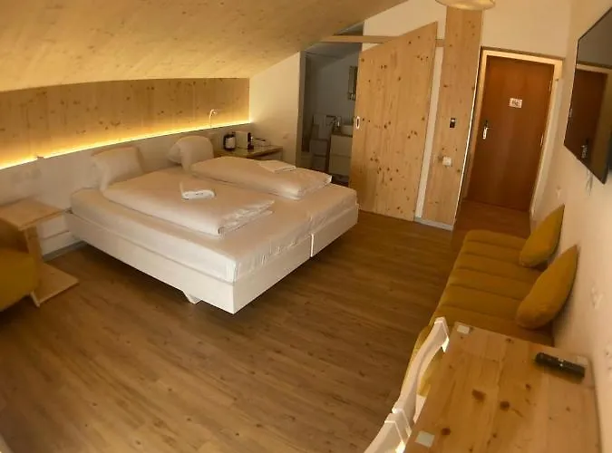 Seehotel Am Hallstaettersee Modern