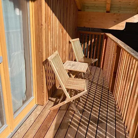 Hotel Seehotel Am Hallstaettersee Modern With Ac